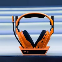 Logitech - Astro A50 X McLaren Edition LIGHTSPEED Wireless Gaming Headset + Base Station com PLAYSYNC para PS5, Xbox, Switch, PC - Laranja